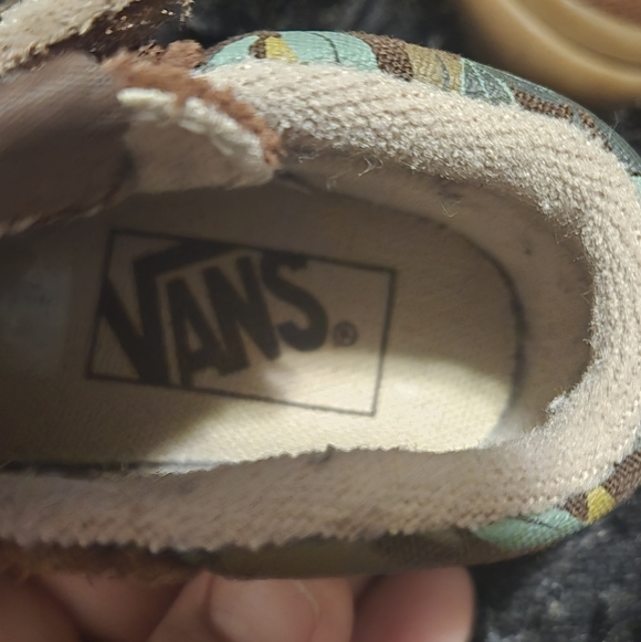 Vans Kids Brown and Cream Sneakers - Picture 2 of 5